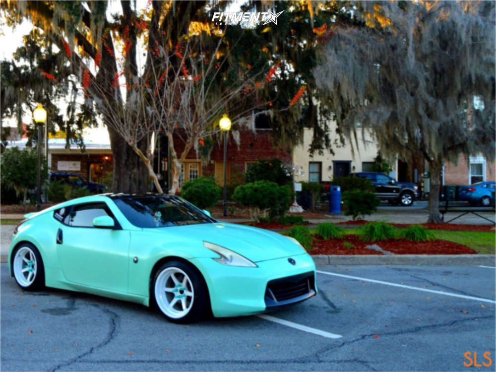 2009 Nissan 370Z Base with 18x11 Cosmis Racing XT-006R and
