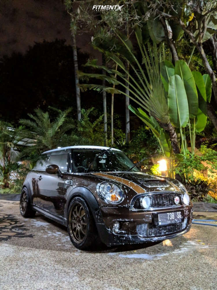 2010 Mini Cooper S with 17x7.5 Volk Ce28n and Yokohama