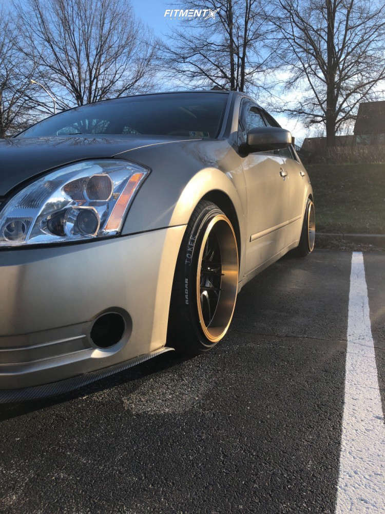 2004 Nissan Maxima SE with 18x10.5 XXR 527d and Radar 225x35 on