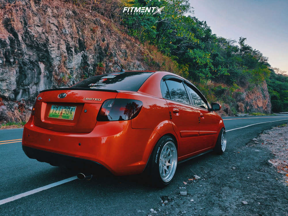 2011 Kia Rio SX with 16x8.5 Rotiform Yvr and Sailun 195x45 on Lowering ...