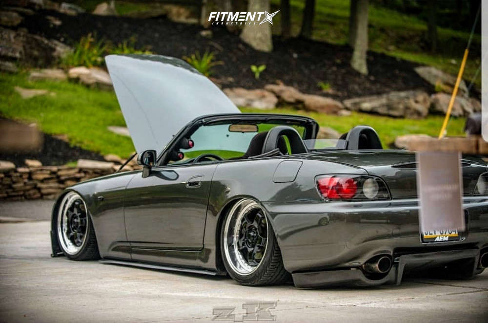 00 Honda S00 Base With 18x8 5 Konig Ssm And General 215x30 On Air Suspension 6408 Fitment Industries