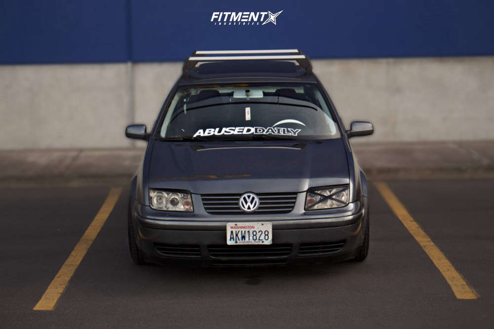 2003 Volkswagen Jetta GLS with 17x9.75 XXR 530 and Continental 215x45 ...