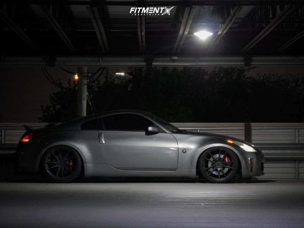 2006 Nissan 350Z Touring with 20x9 Rohana Rf2 and Achilles 255x30 on ...