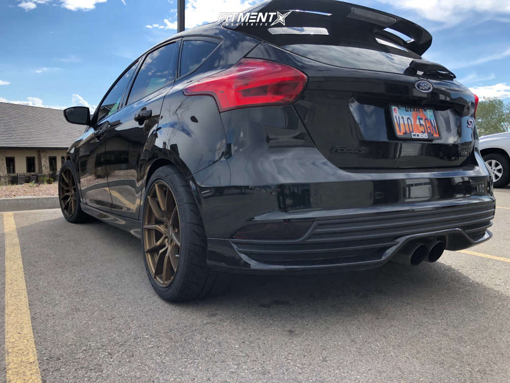 Option Lab Rims R716 Focus 2018 Ford Focus ST with 18x9.5 Option Lab R716 and Bridgestone 265x35 ...