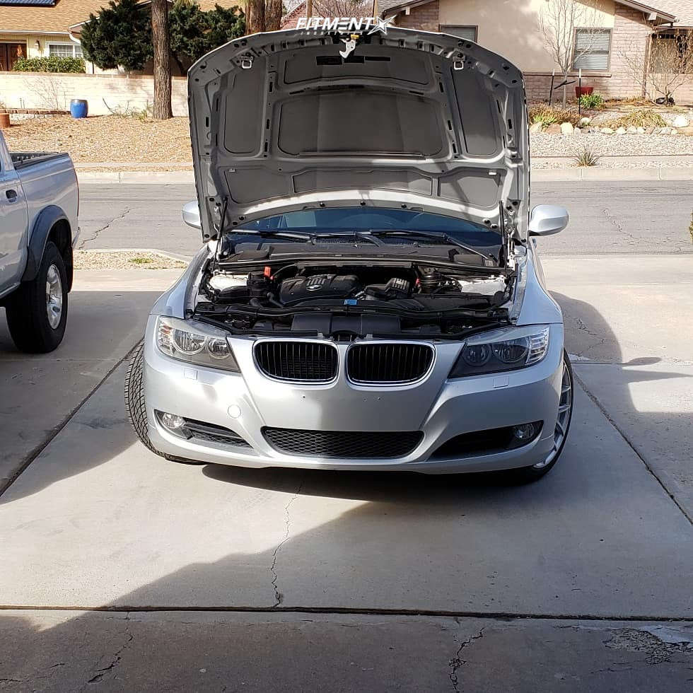 2011 BMW 328i XDrive Base with 18x8.5 ESR Sr12 and Continental 235x40 ...