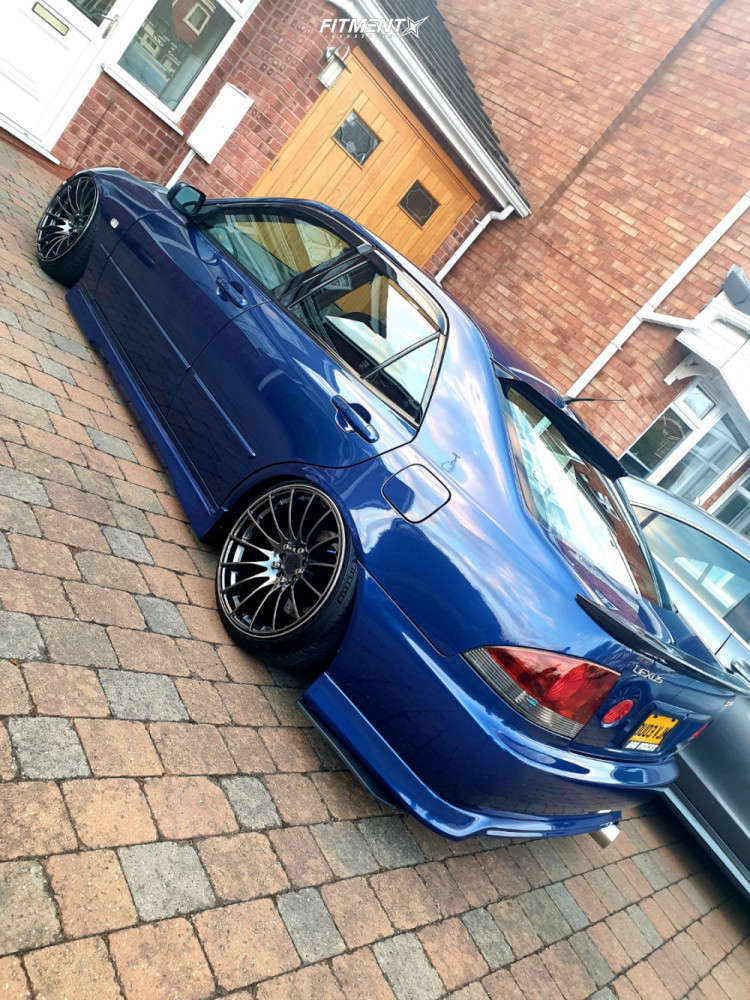2003 Lexus IS300 Base with 18x9.75 XXR 550 and Michelin 205x40 on Air