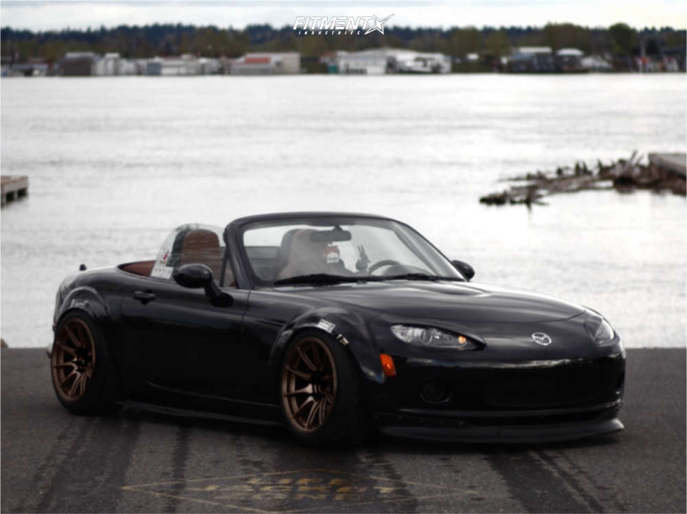 2006 Mazda MX-5 Miata Base with 17x9.75 XXR 527 and Continental