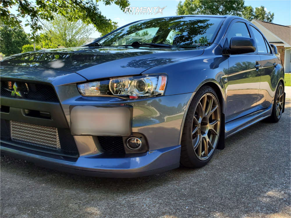 2008 Mitsubishi Lancer Evolution GSR with 19x9.5 Konig Ampliform