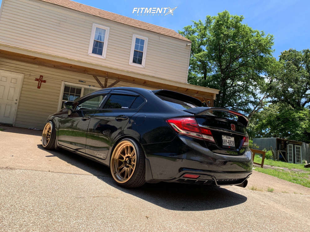 2015 Honda Civic Si with 18x9.5 Cosmis Racing XT-206R and Lexani 215x35