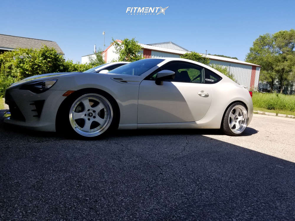 2017 Toyota 86 Base with 18x8.5 MST Mt07 and Federal 215x35 on