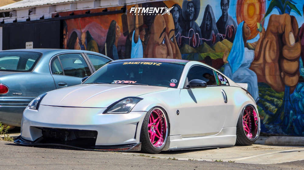2004 Nissan 350Z Touring with 19x10 Heritage Ebisu and Federal