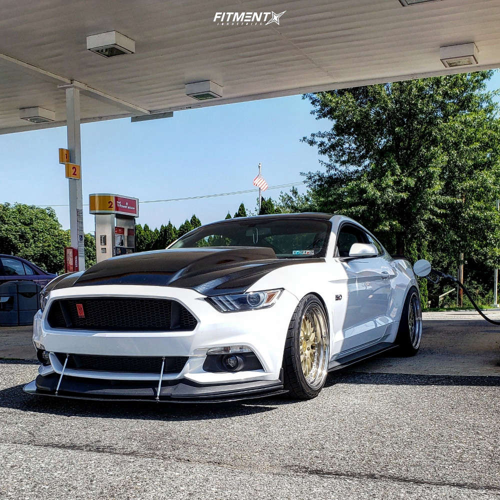 2017 Ford Mustang GT with 20x10.5 XXR 570 and Nitto 275x35 on