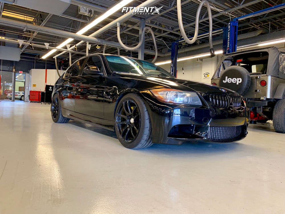 2007 BMW 335xi Base with 18x9.5 ESR Sr08 and Firestone