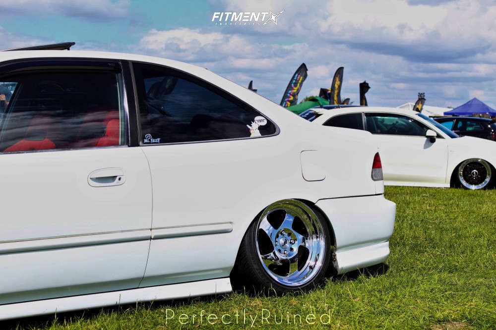 1997 Honda Civic EX with 16x8 Japan Racing Jr15 and Nankang 195x45