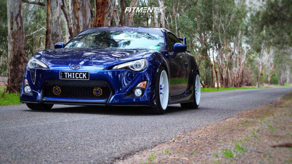 2013 Toyota 86 Base with 18x9.5 Work D9r and Hankook 255x35 on