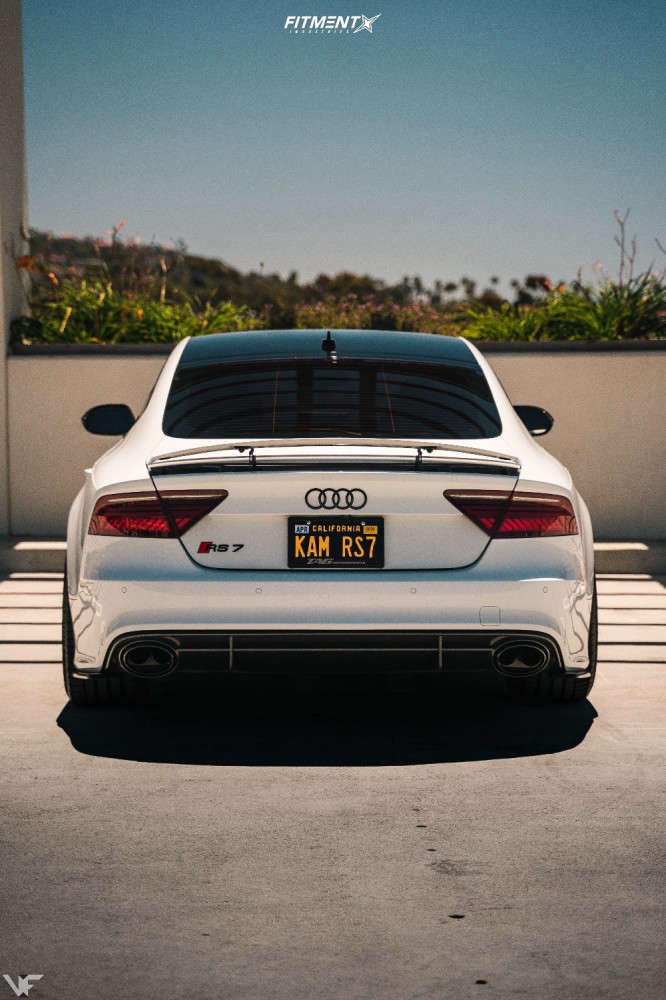 2016 Audi RS7 Base with 21x10.5 Vorsteiner VFN315 and Michelin 275x30