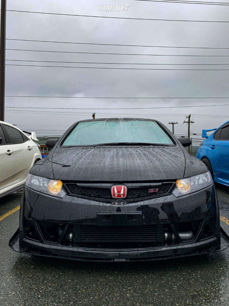 2011 Honda Civic Si with 17x8.5 ESR Sr01 and Firestone 235x45 on ...