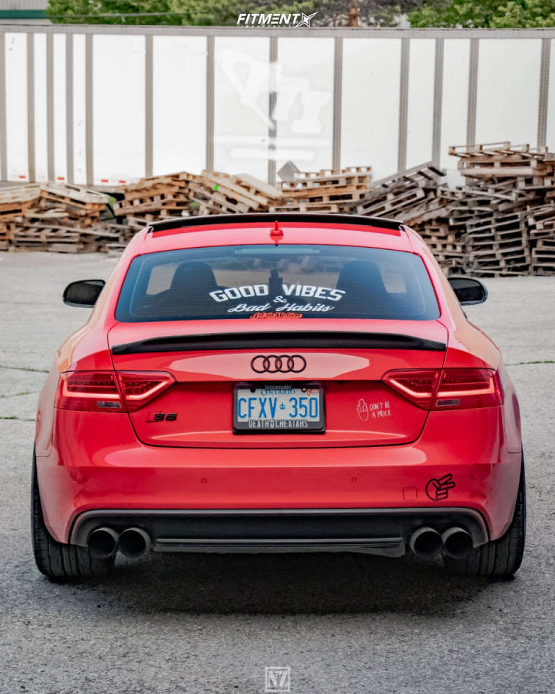 2013 Audi S5 Base with 20x10.5 Vossen Vfs1 and Nitto 275x35 on Lowering