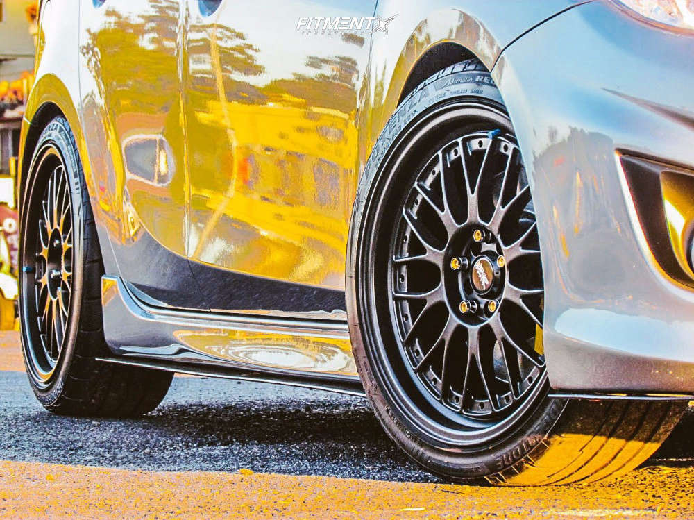 2010 Mazda MazdaSpeed3 Base with 18x8.5 XXR 521 and Bridgestone