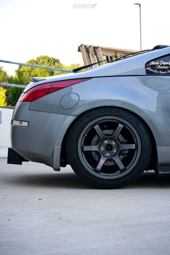 2004 Nissan 350Z Touring with 18x10.5 Rays Engineering 57DR and Federal ...