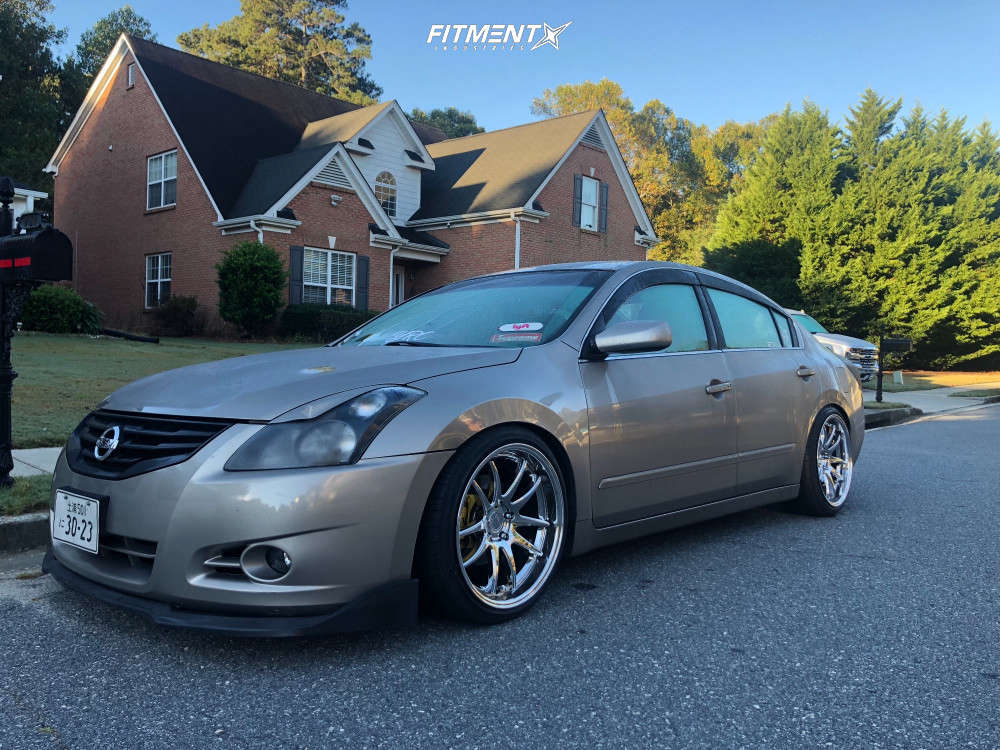 2012 Nissan Altima S with 19x9.5 Aodhan DS02 and Milestar