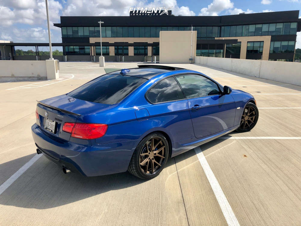 2013 BMW 335i Base with 19x8.5 Ferrada FR2 and Sumitomo 245x30 on Air ...