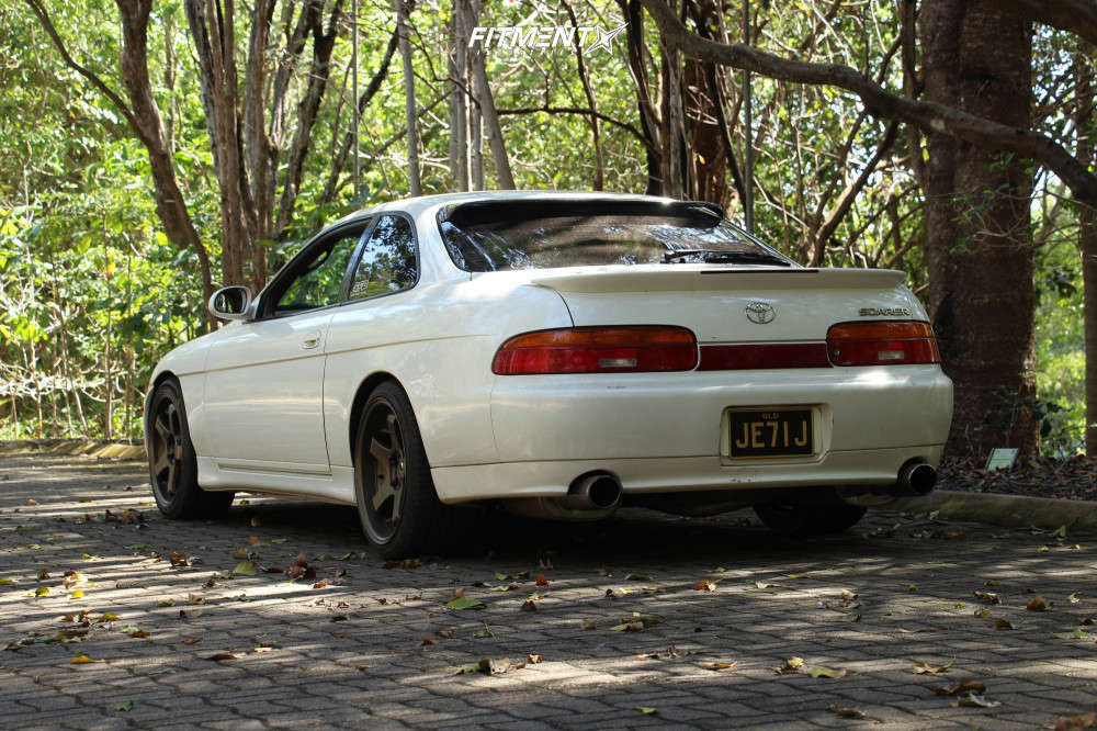 1991 Toyota Soarer Base with 18x9 Work Gt5 and Hankook 235x40 on ...