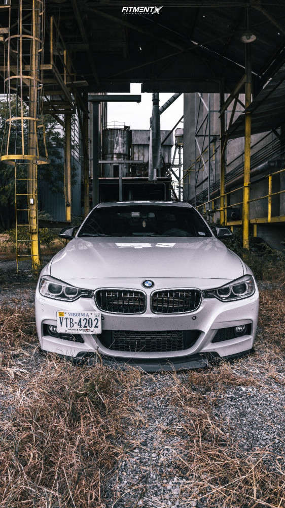 2012 BMW 335i Base with 19x8.5 Velgen Sl-10 and Hankook 235x35 on Air ...