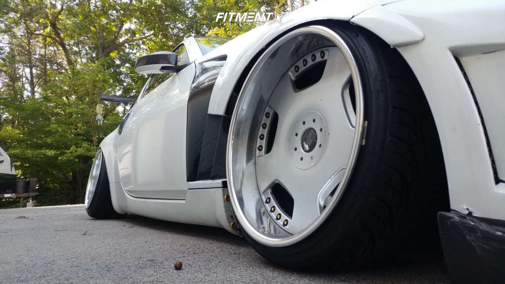 2008 Nissan 350Z Enthusiast with 19x9.5 Leon Hardiritt Ritters and