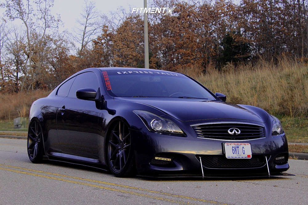 2008 INFINITI G37 Sport with 20x8.5 Niche Targa and Lexani 245x35