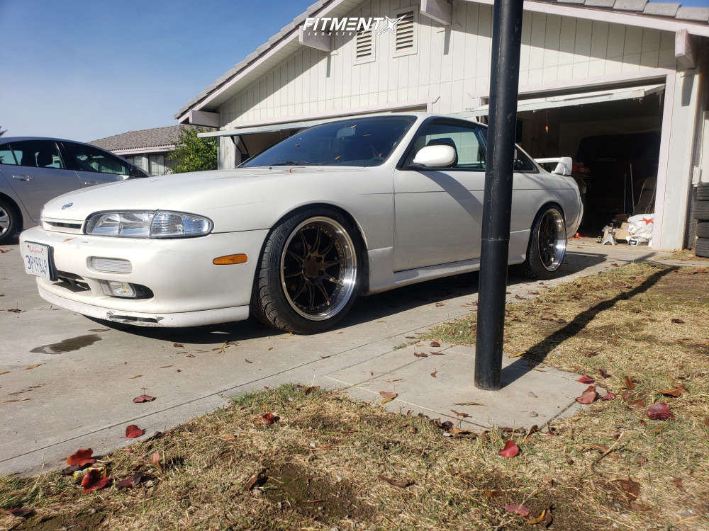 1996 Nissan 240SX SE with 18x9.5 Aodhan Ds07 and Federal 235x40 on