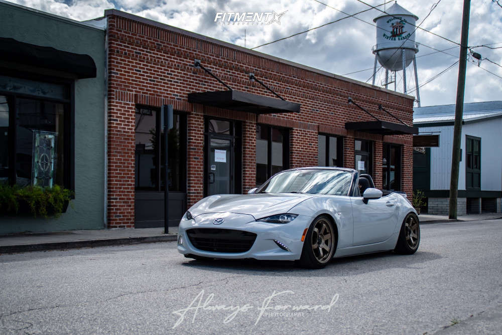 2017 Mazda MX-5 Miata GT with 17x8 AVID1 AV6 and Hankook 225x45 on