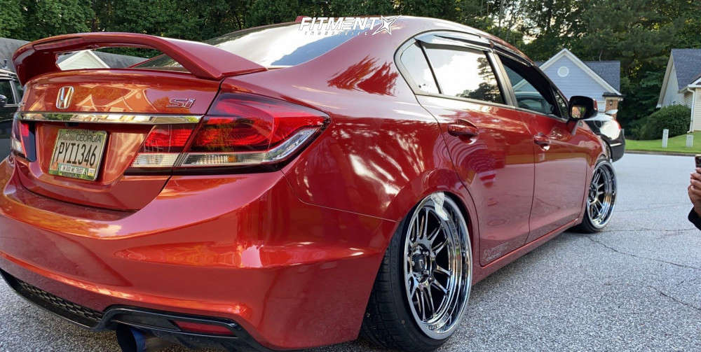 2013 Honda Civic Si with 18x9.5 Cosmis Racing XT-206R and Nankang