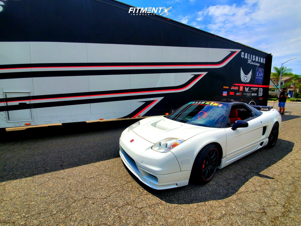 1992 Acura NSX 2dr Coupe with 17x8 Volk Ze40 and Falken 215x45 on