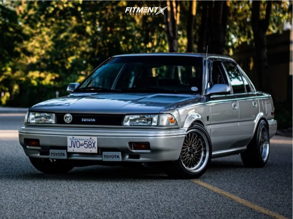 1680962-1-1990-corolla-toyota-