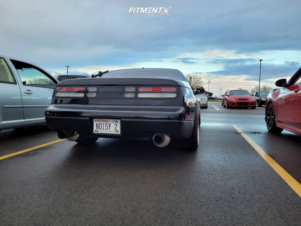 1993 Nissan 300ZX 2 2 with 18x9.5 Aodhan Ds02 and Kenda 235x40 on