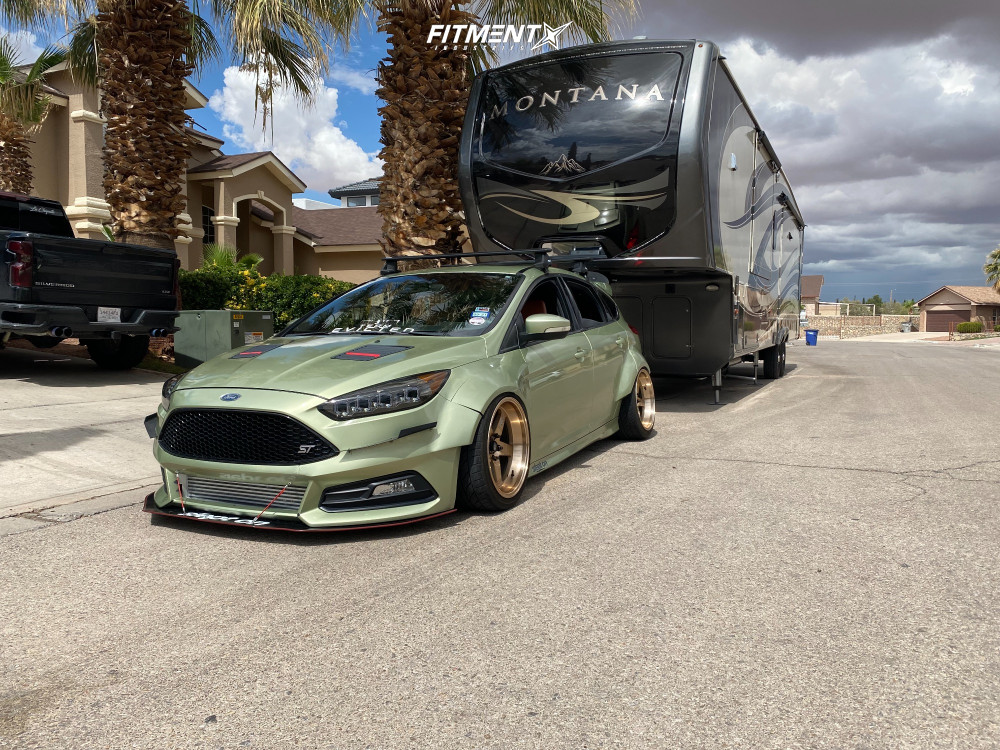 1848849-1-2016-focus-ford-st-