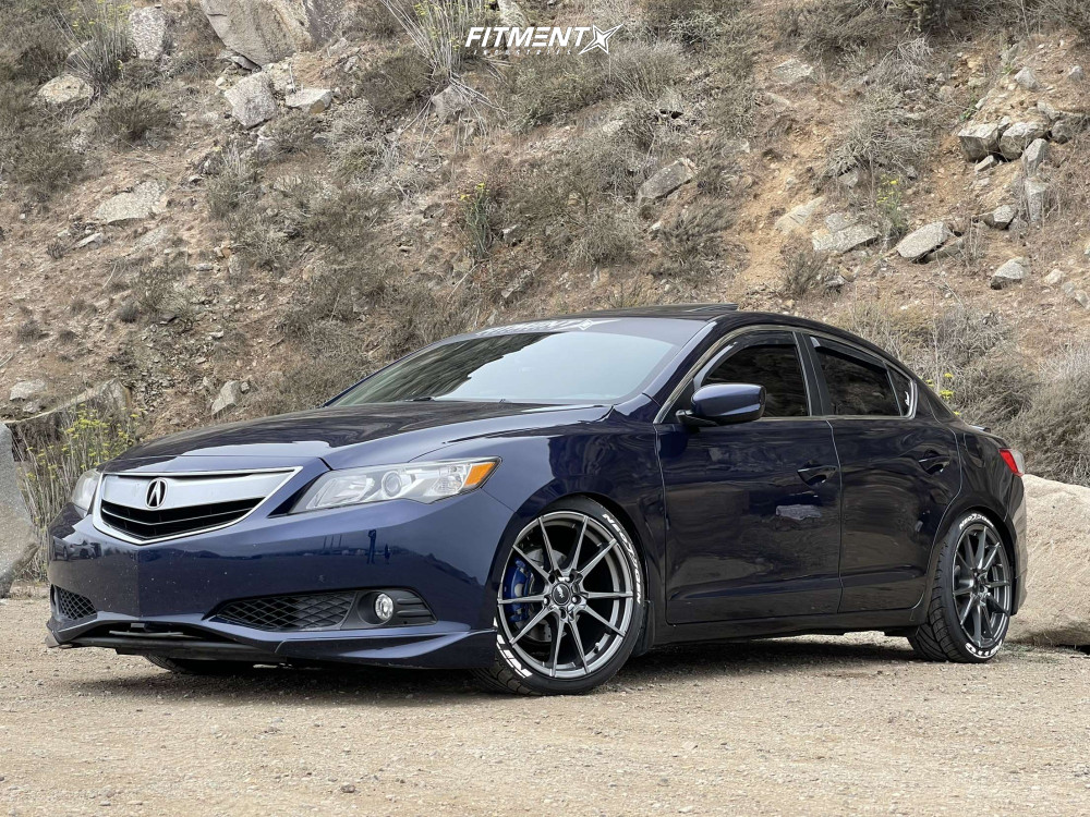 2013 Acura ILX Base with 18x8.5 Advanti Racing Appello and Nitto
