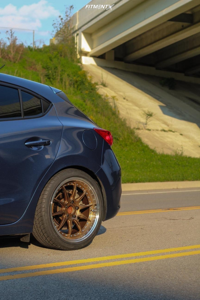 1914880-2-2017-3-sport-mazda-