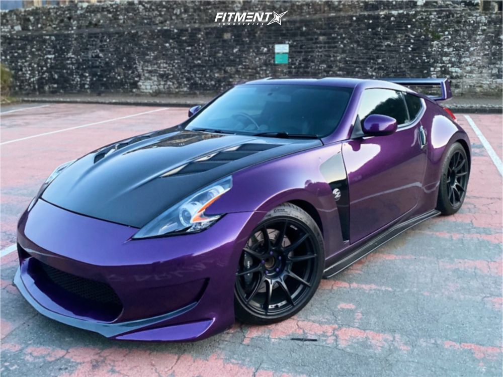 1915684-1-2010-370z-nissan-