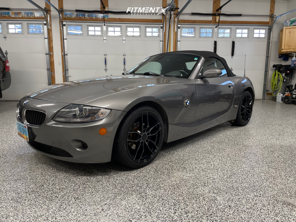 1988508-1-2005-z4-bmw-25i-