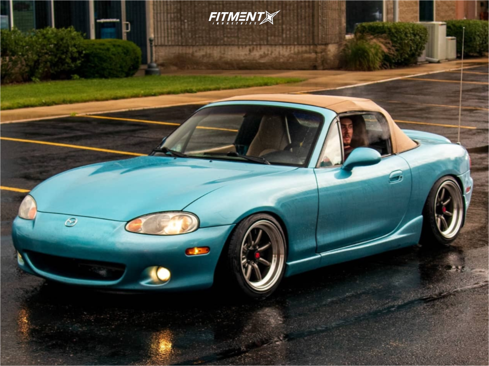 2002 Mazda Miata LS with 15x8 Atara Racing Pisang and Toyo Tires