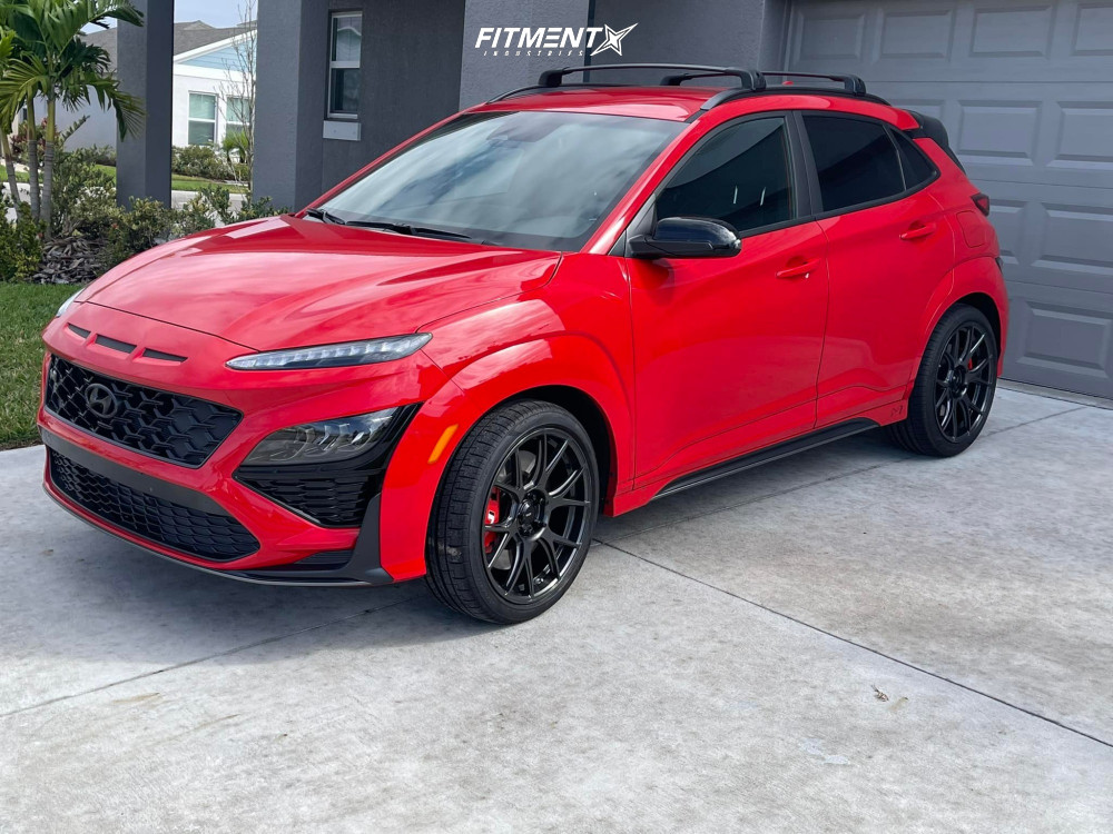 2022 Hyundai Kona Essential with 19x8.5 Konig Ampliform and