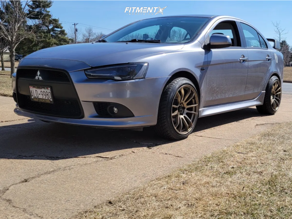 2179728-1-2013-lancer- 2179728-1-2013-lancer-