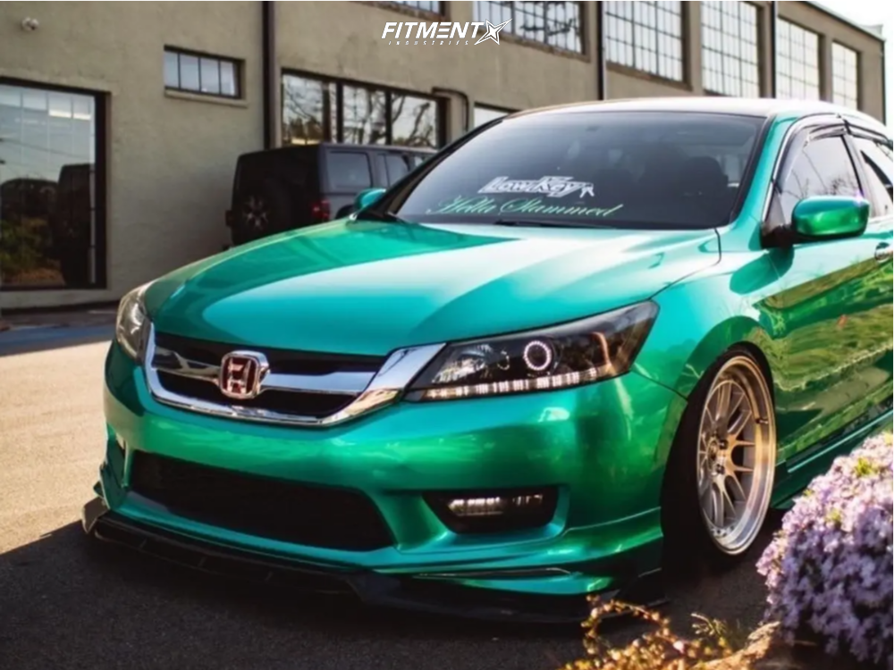 2015 Honda Accord Sport with 19x9.5 Aodhan Ds06 and Venom Power