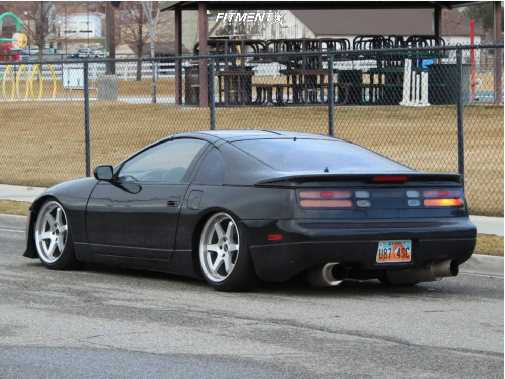 1990 Nissan 300ZX Turbo with 18x9.5 Vors Tr37 and Vercelli 225x40