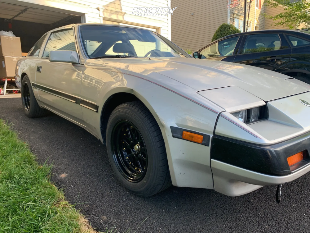 1984 Nissan 300ZX 2 2 with 15x8 Vors Vr7 and Toyo Tires 215x60 on