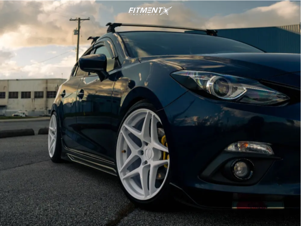 2223382-1-2015-3-sport-mazda-