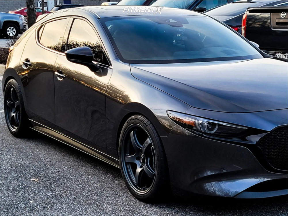 2021 Mazda 3 2.5 Turbo with 18x8.5 Gram Lights 57cr and