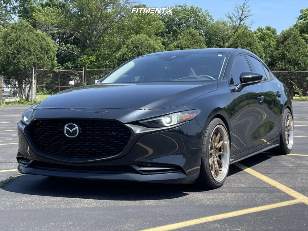 2281770-1-2021-3-mazda-25-